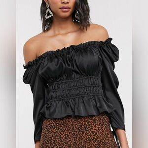 Topshop Shirred Blouse in Black (NWOT)